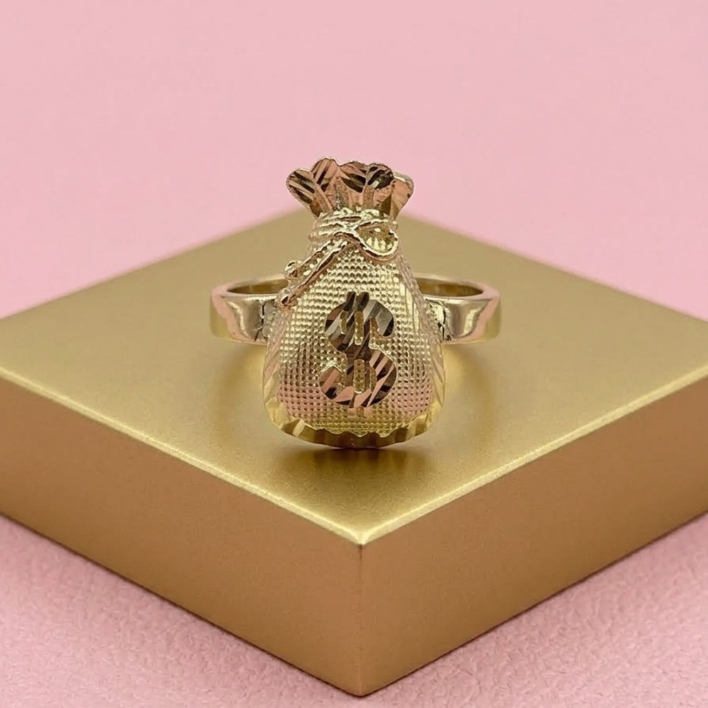 Money bag Ring
Fine gold plated